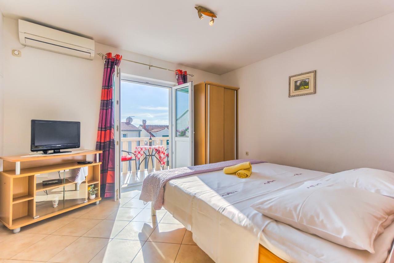 Apartments Katarina Bol Luaran gambar